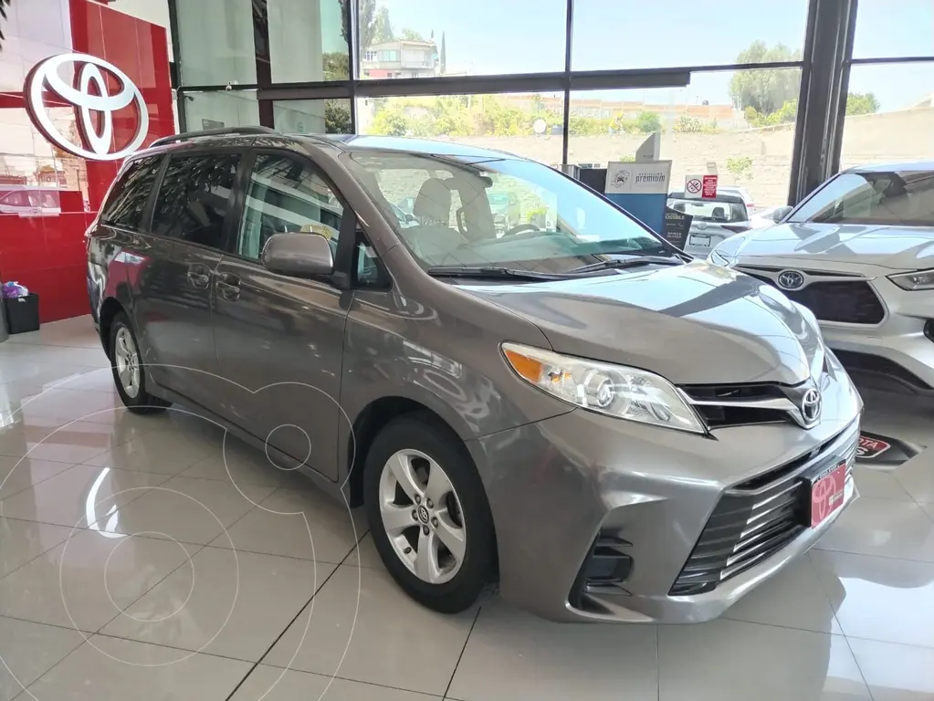 Toyota Sienna LE 2018 Minivan en República Dominicana