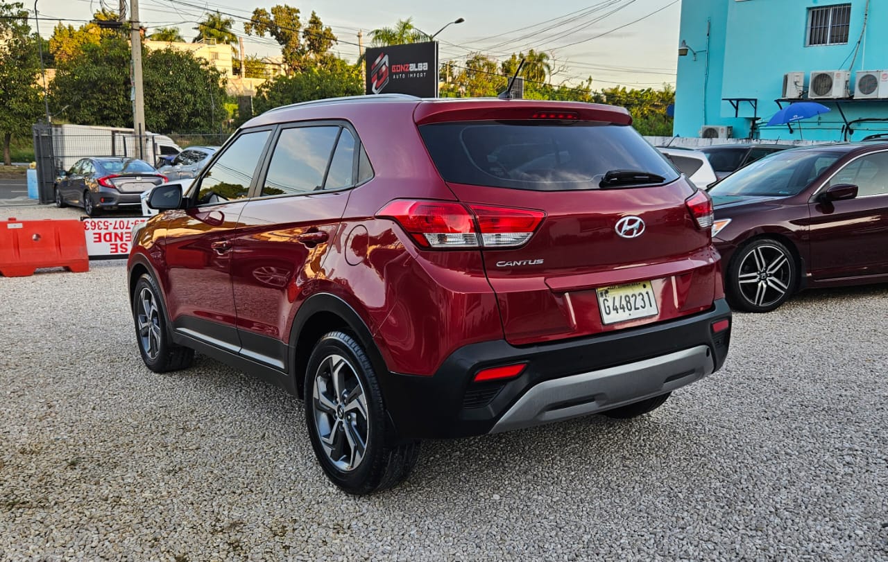 Hyundai Cantus 2018 Vehículo en República Dominicana