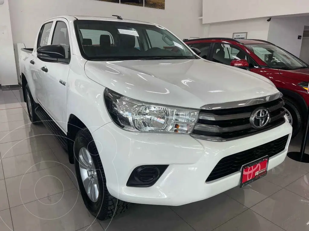 Toyota Hilux Full 2.8 2018 Camioneta en República Dominicana