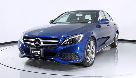 Mercedes-Benz C 300 4MATIC 2018 Sedán