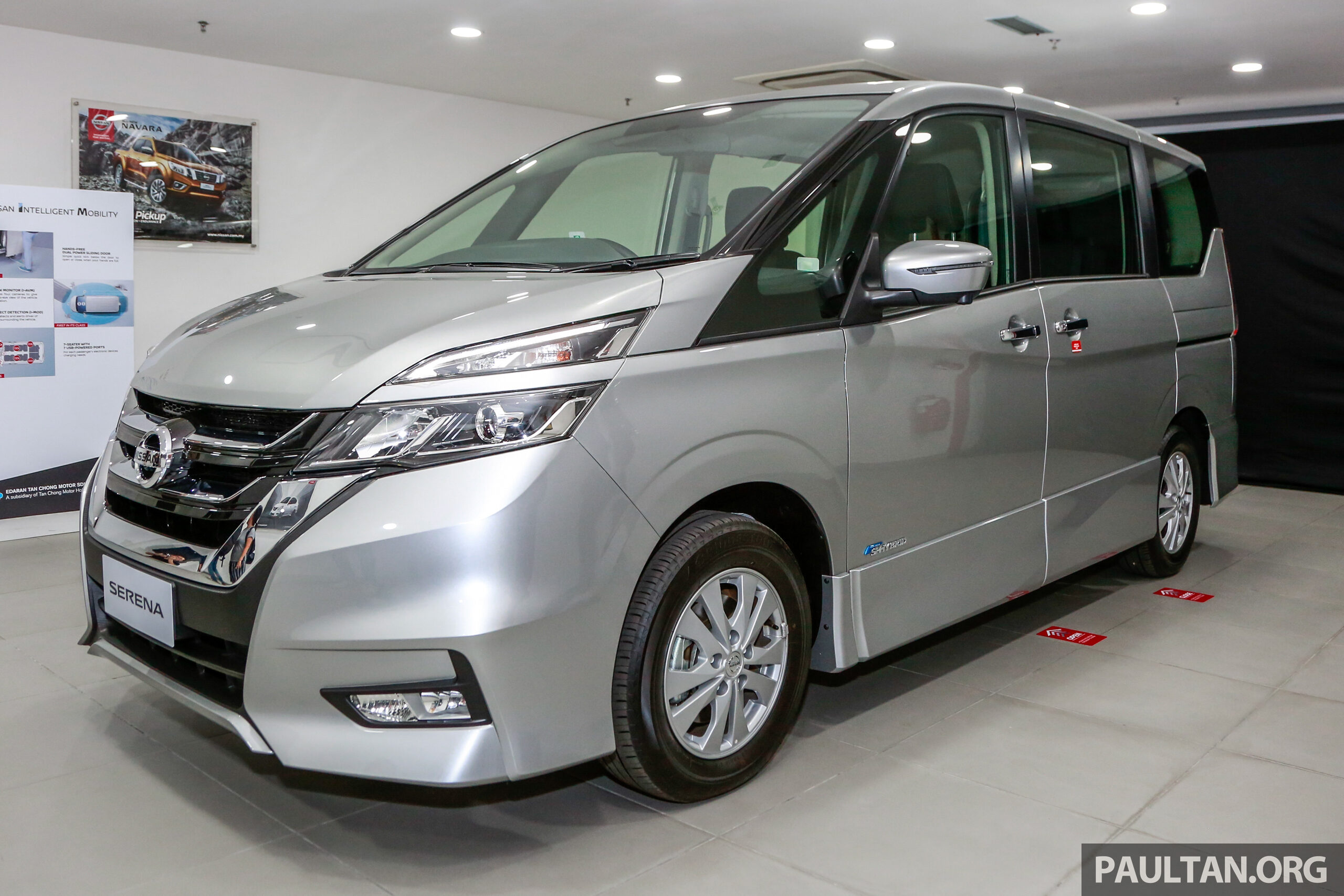 Nissan Serena 2018 Minivan