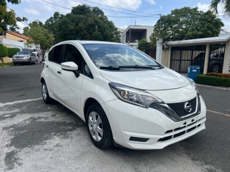 Nissan Note 2018 Hatchback Compacto