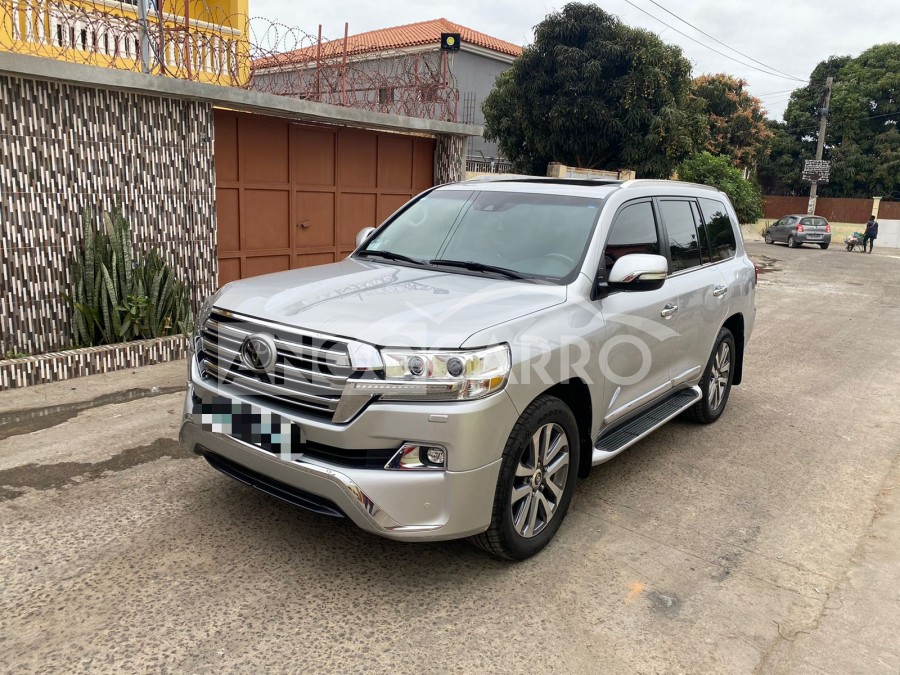 Toyota Land Cruiser Prado VXL 2018 SUV