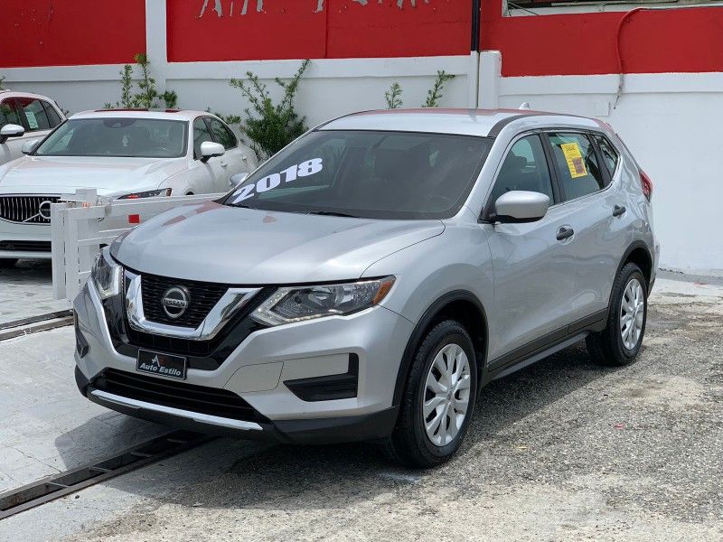 Nissan Rogue SV 2018 SUV en República Dominicana