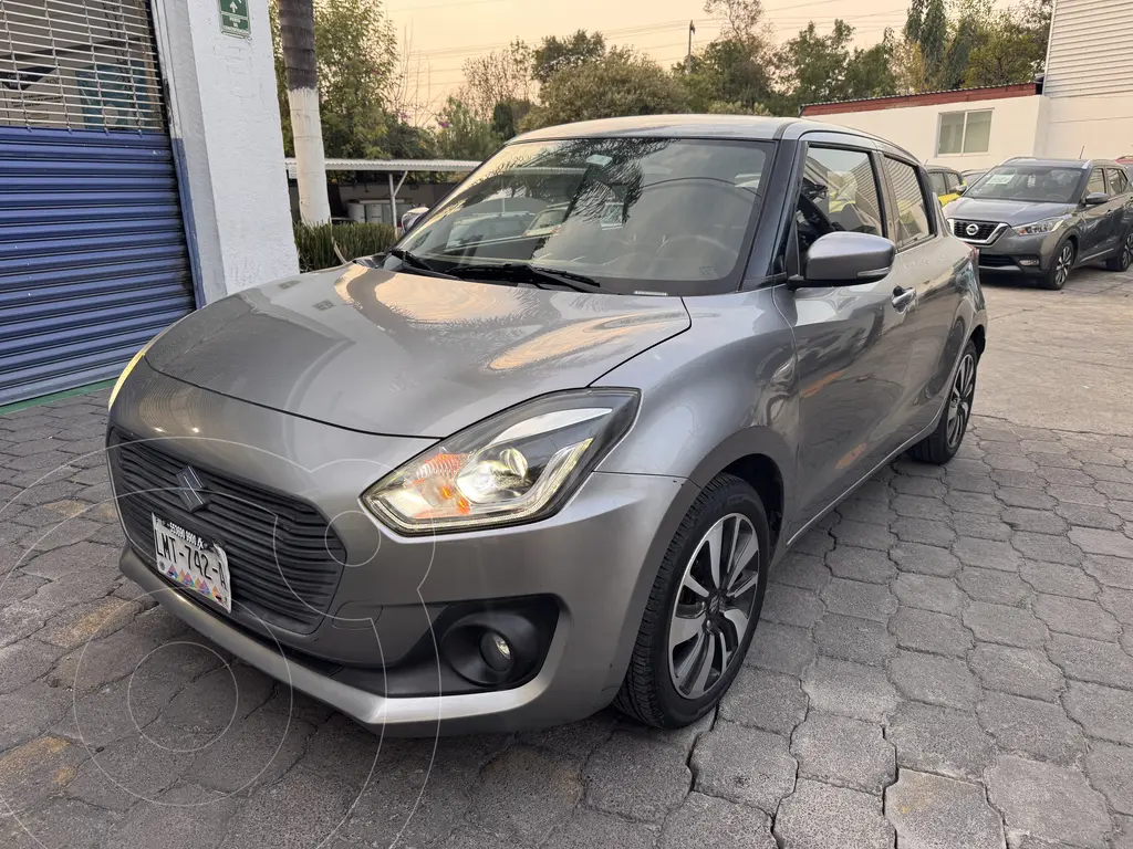 Suzuki Swift Hybrid GLX 2018