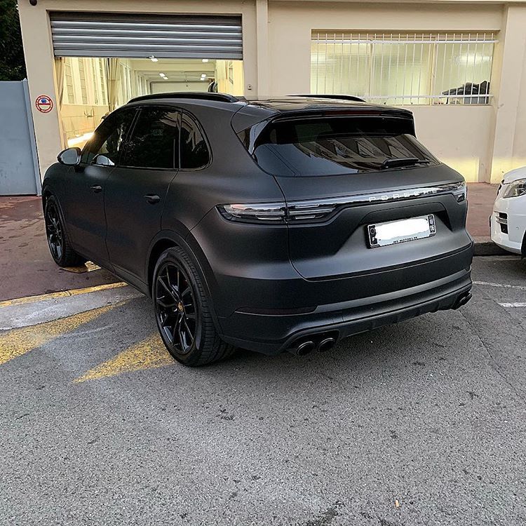 Porsche Cayenne Platinum Edition 2018 SUV