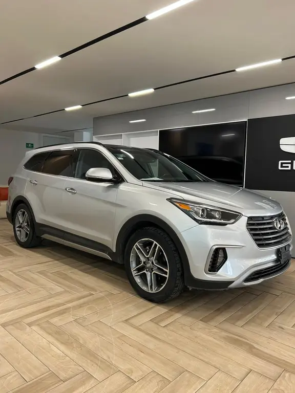 Hyundai Santa Fe Sport 2018 SUV en República Dominicana