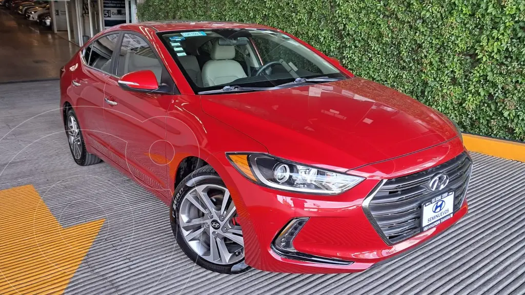 Hyundai Elantra SEL 2018 sedán compacto