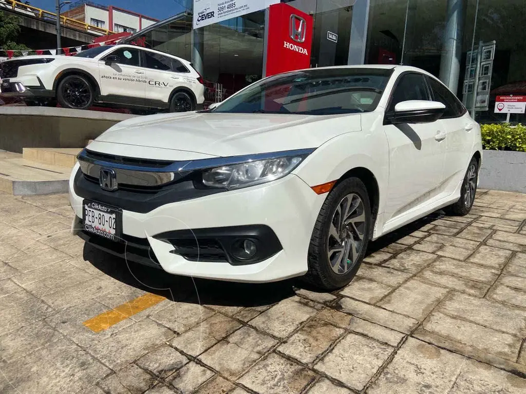 Honda Civic modelo 2018 automóvil