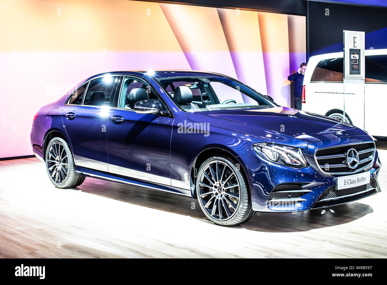 Mercedes-Benz SEL 450 Modelo 2018 Sedán