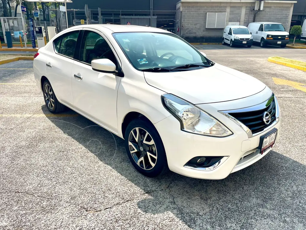 Nissan Versa SV 2019 Sedan
