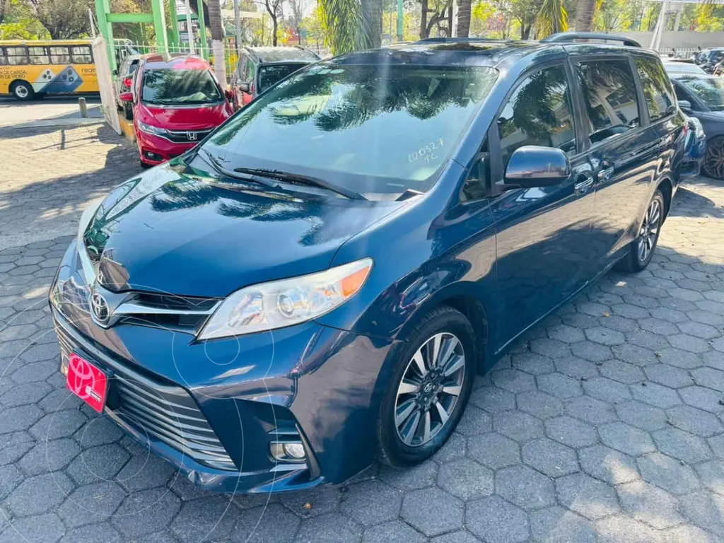 Toyota Sienna LE 2019 vehículo familiar en República Dominicana