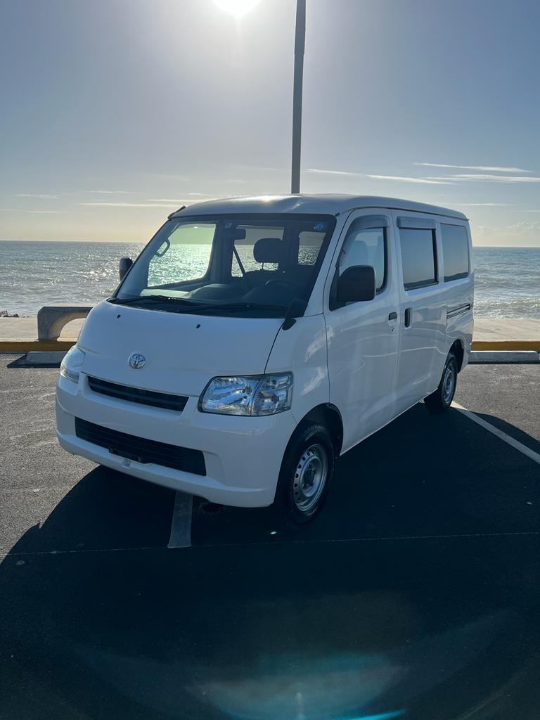 Toyota Lite-Ace modelo 2019 en República Dominicana