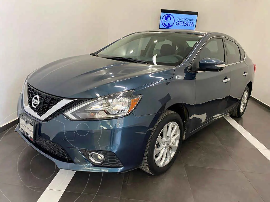 Nissan Sentra SR modelo 2019 sedán