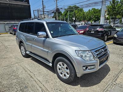 Mitsubishi Montero Sport SUV 2019