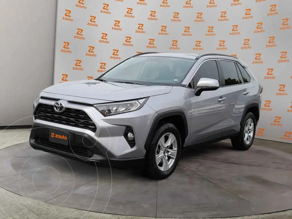 Toyota RAV4 XLE Modelo 2019 SUV en República Dominicana