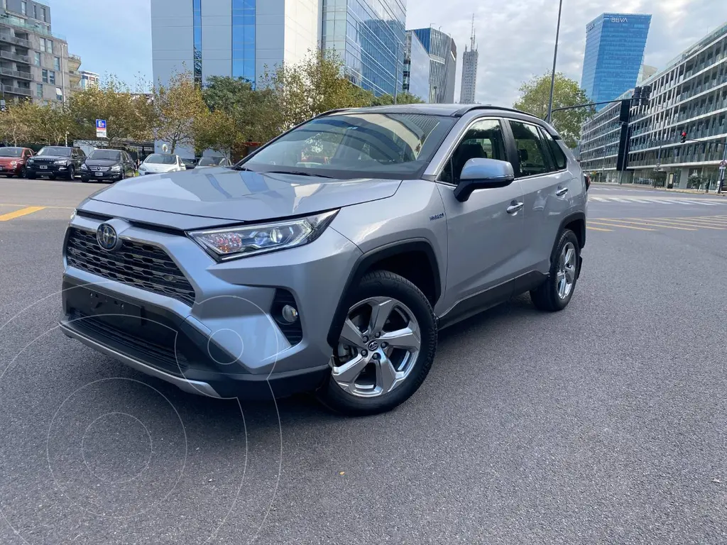 Toyota RAV4 XLE Modelo 2019 SUV en República Dominicana