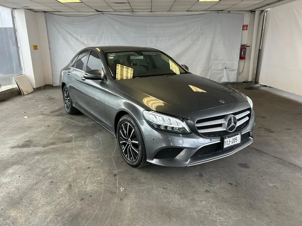 Mercedes-Benz CLA 180 modelo 2019 en República Dominicana