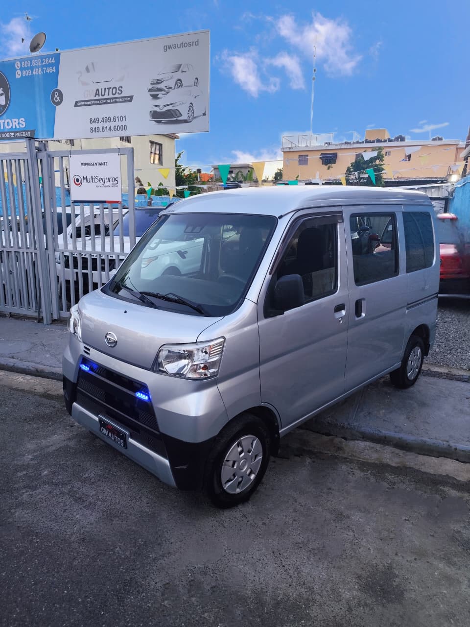 Daihatsu Hijet Modelo 2019 Vehículo Comercial Ligero en República Dominicana
