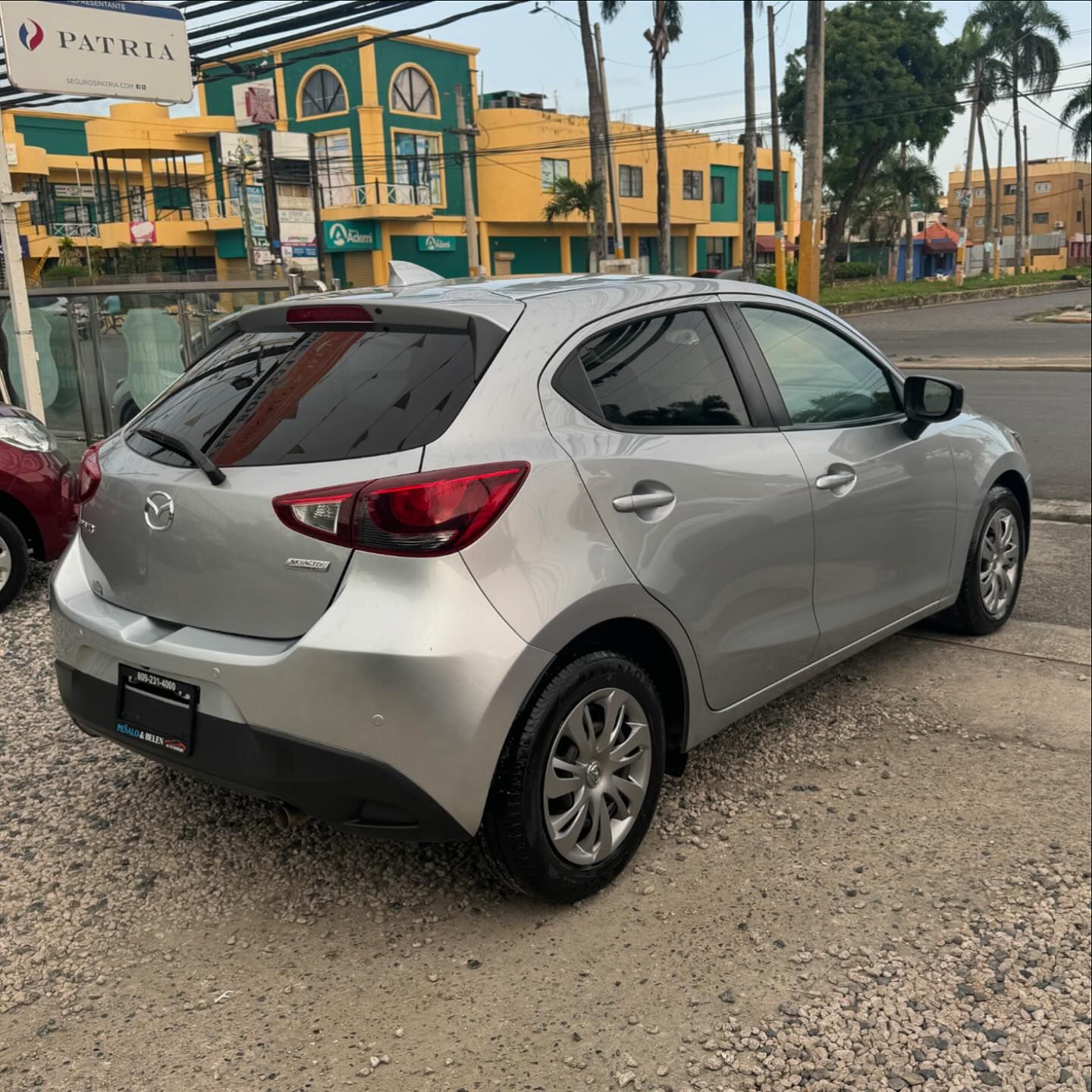 Mazda Demio 2019 Automóvil Compacto en República Dominicana