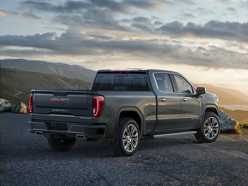 GMC Sierra modelo 2019 camioneta en República Dominicana