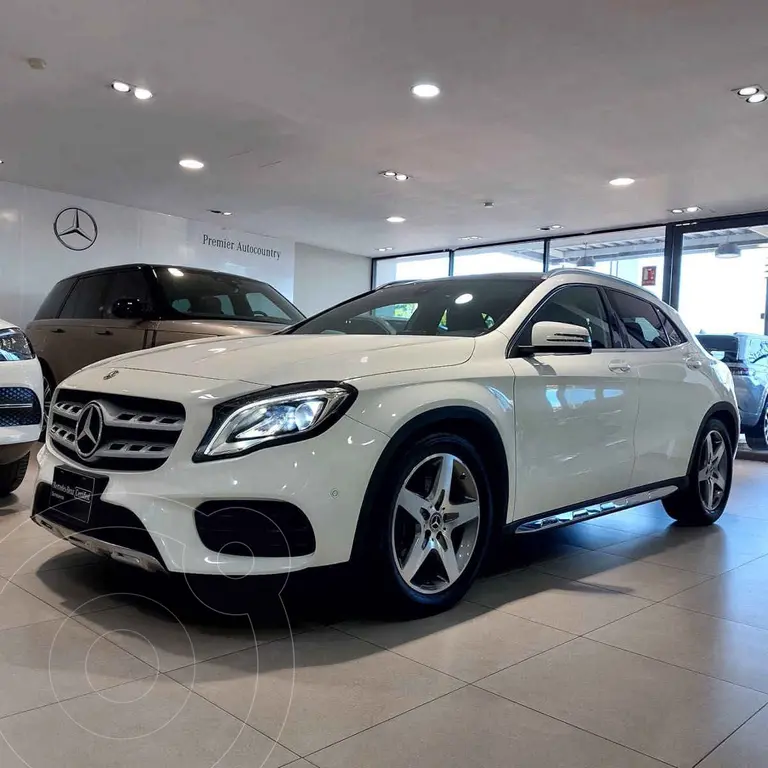 Mercedes-Benz GLA 180 Sport 2019 SUV compacto