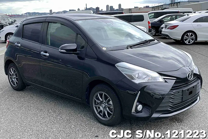Toyota Vitz Modelo 2019 Vehículo Compacto