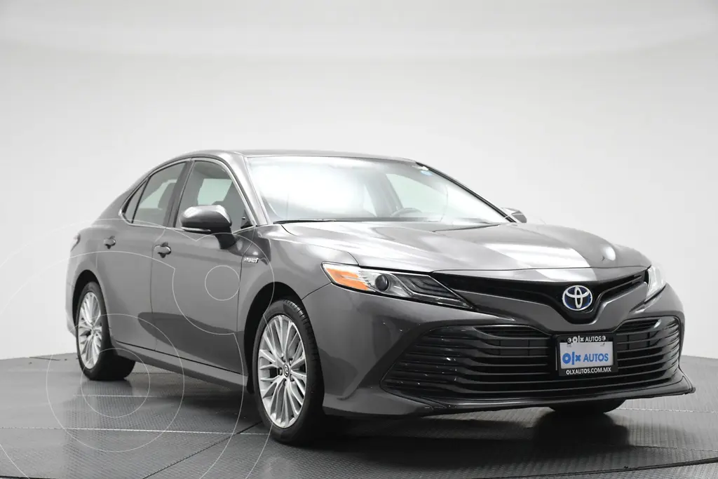 Toyota Camry SE Modelo 2019 Sedán en República Dominicana
