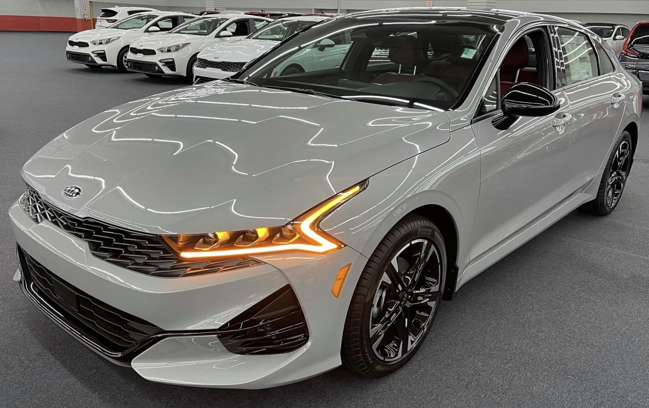 Kia K5 Modelo 2020 Sedán en República Dominicana