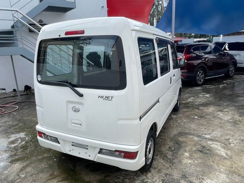 Daihatsu Hijet Minivan modelo 2020 en República Dominicana