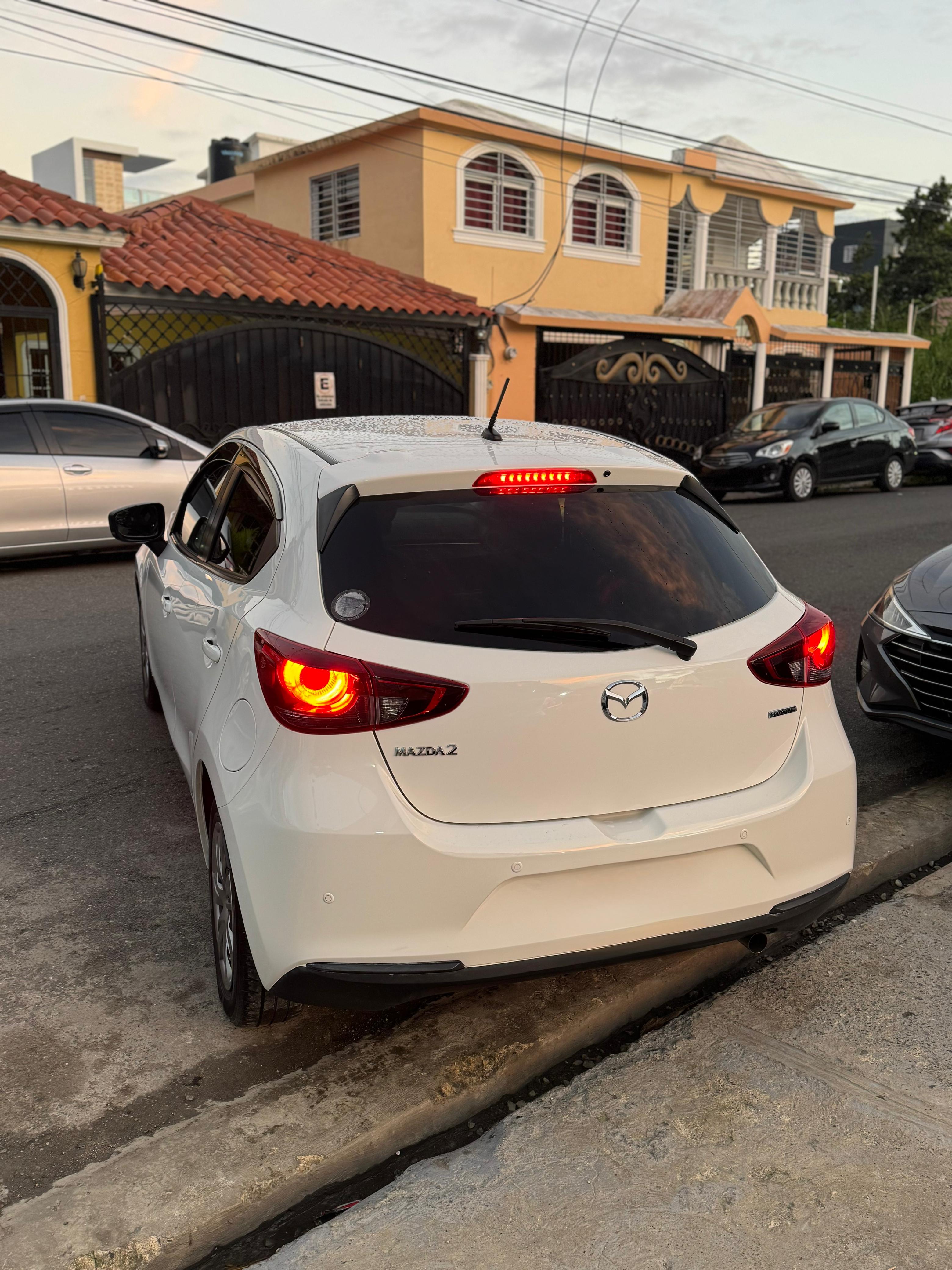 Mazda Demio 2020 vehículo compacto en República Dominicana