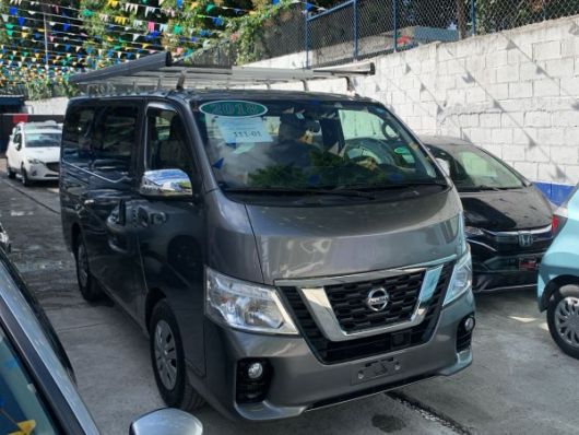 Nissan Caravan modelo 2020 furgoneta comercial
