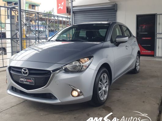 Mazda Demio 2020 modelo compacto en República Dominicana