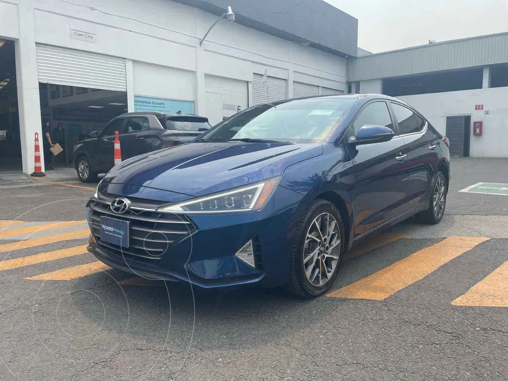 Hyundai Elantra SE Modelo 2020 Sedán Compacto en República Dominicana