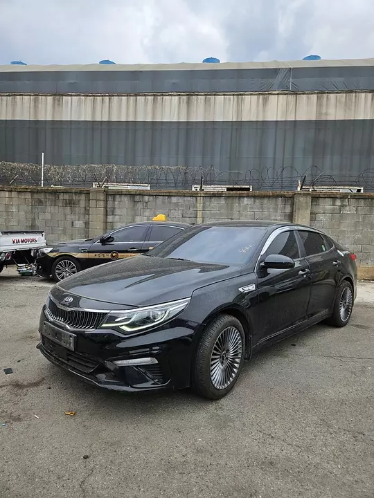 Kia K-5 2020 Sedán de Lujo en República Dominicana