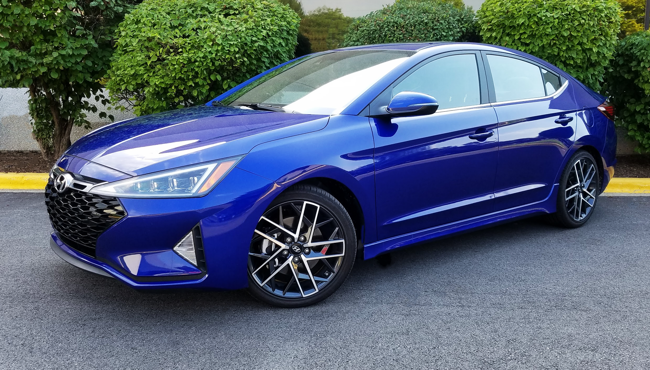 Hyundai Elantra SEL modelo 2020 sedán en República Dominicana