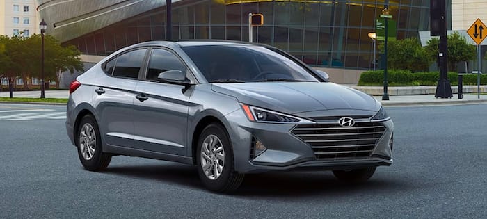 Hyundai Elantra SE Modelo 2020 Sedán en República Dominicana