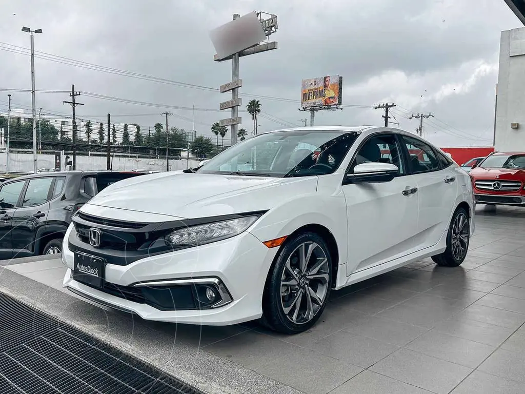 Honda Civic modelo 2020 sedán en República Dominicana