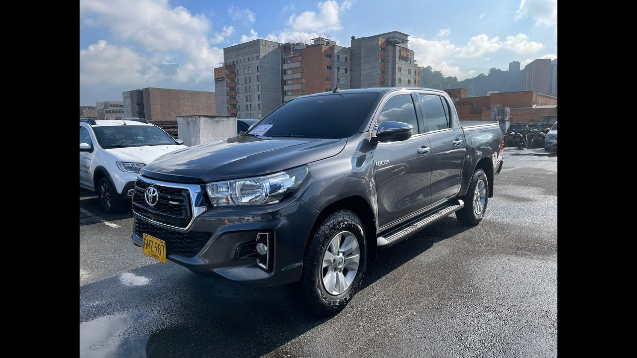 Toyota Hilux SRV modelo 2020 camión pickup en República Dominicana