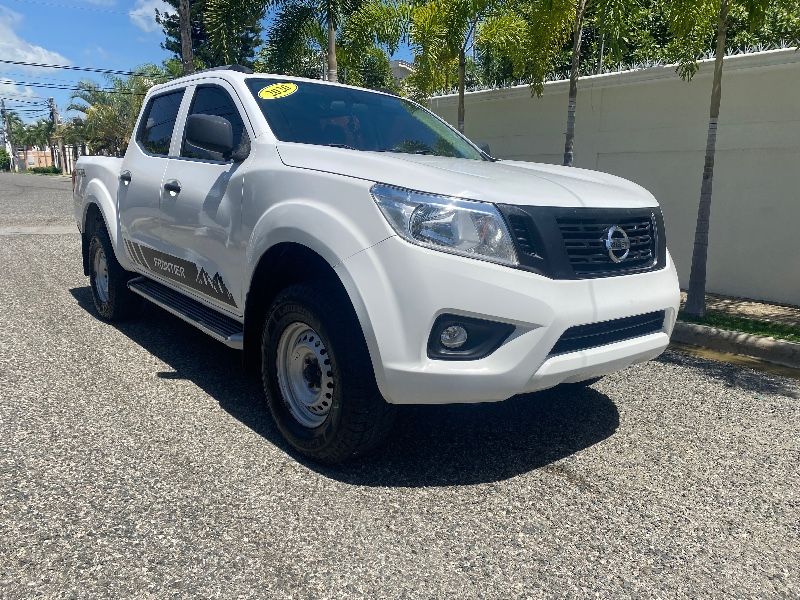 Nissan Frontier NP300 2020 Camioneta Diésel 4x4