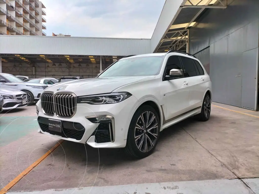 BMW X7 xDrive30d SUV diésel 2022 en República Dominicana