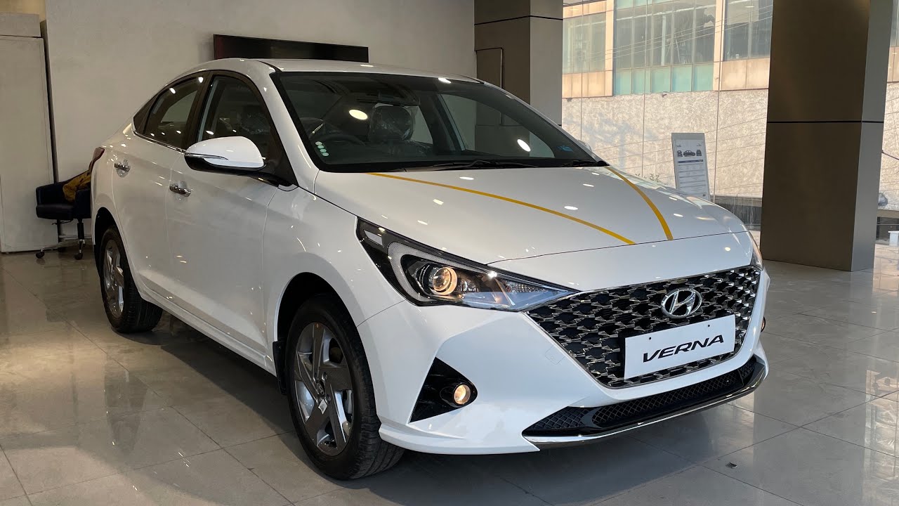 Hyundai Verna Modelo 2022 Sedán en República Dominicana