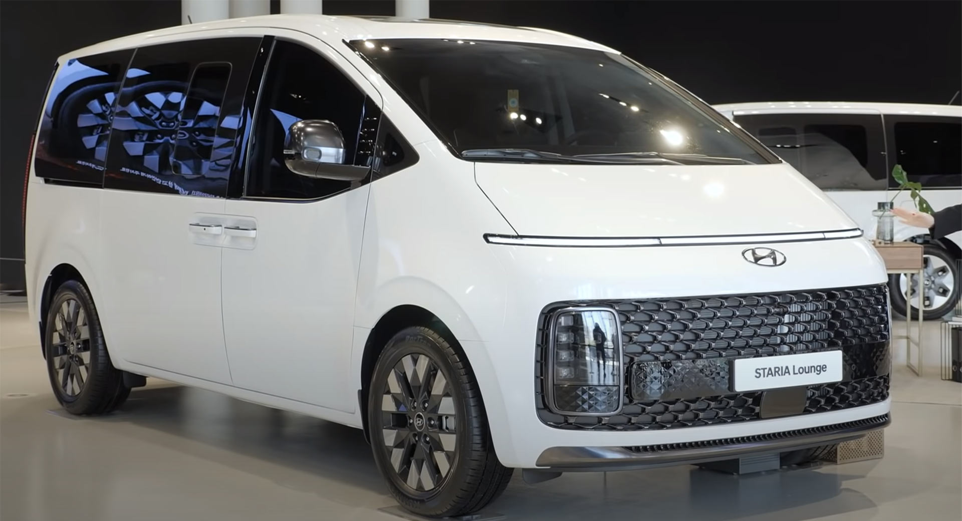 Hyundai Staria 2022 vehículo multipropósito en República Dominicana