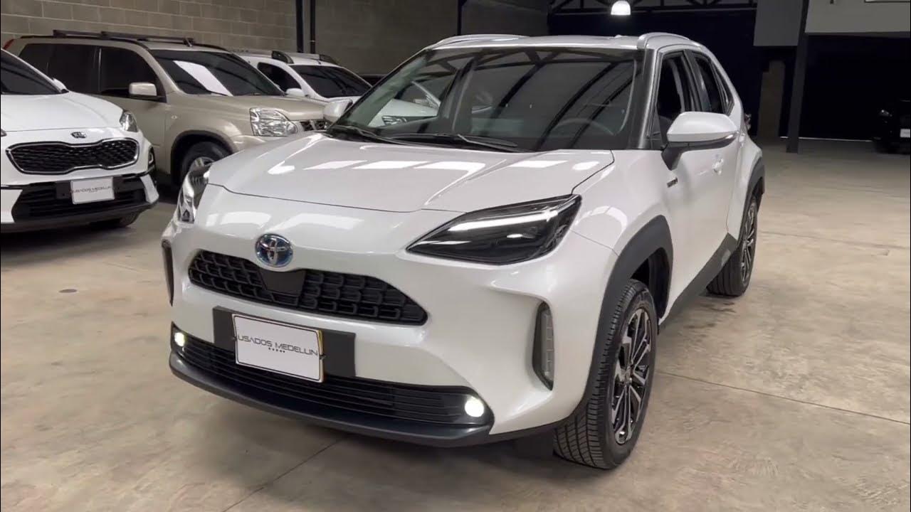 Toyota Yaris modelo 2022 compacto