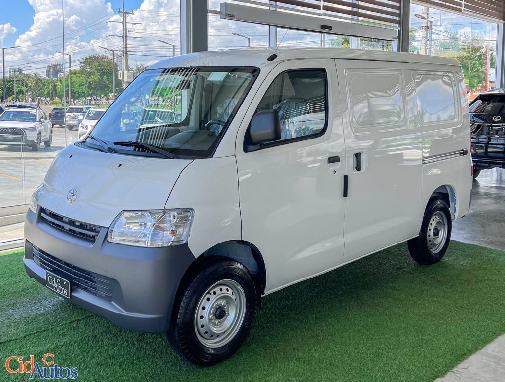 Toyota Lite-Ace Pick Up modelo 2023