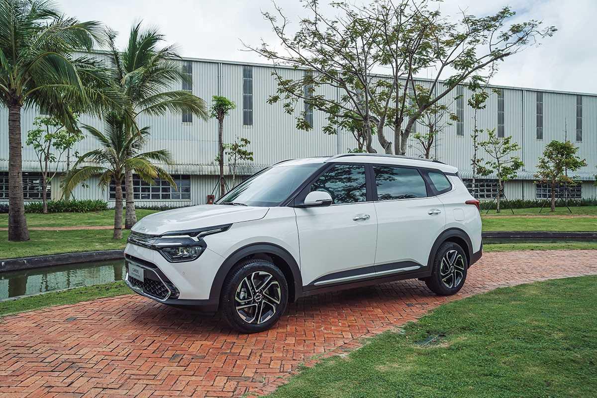Kia Carens 2023 Vehículo Nuevo