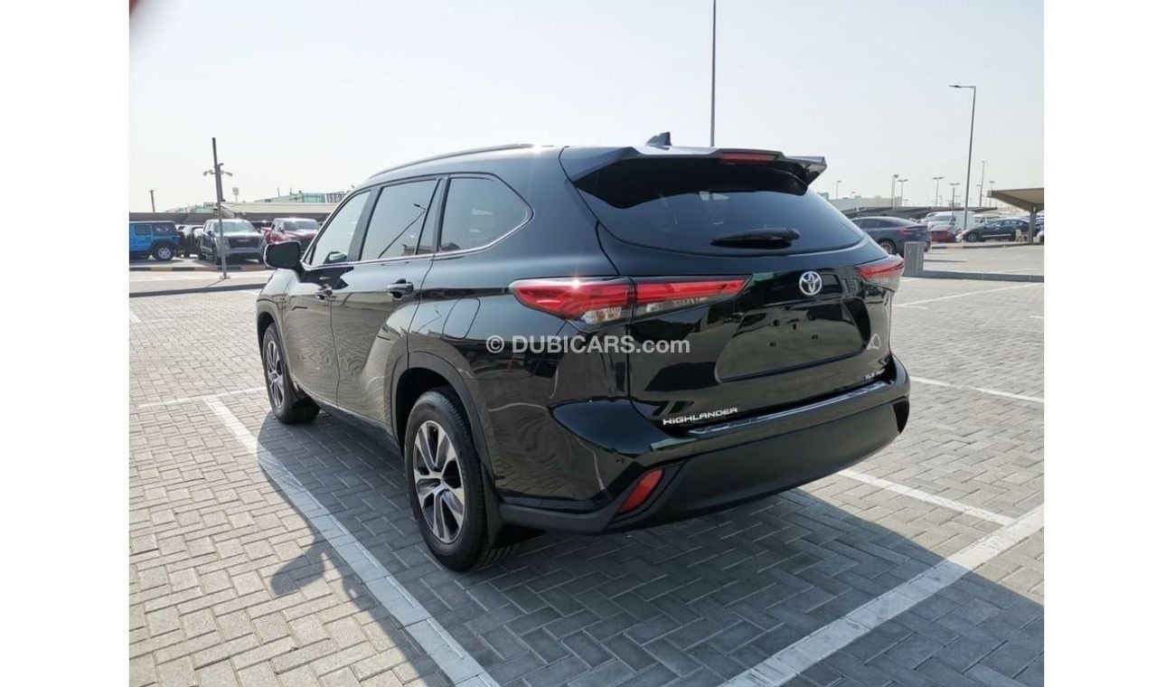Toyota Highlander Hybrid XLE 2023 SUV en República Dominicana