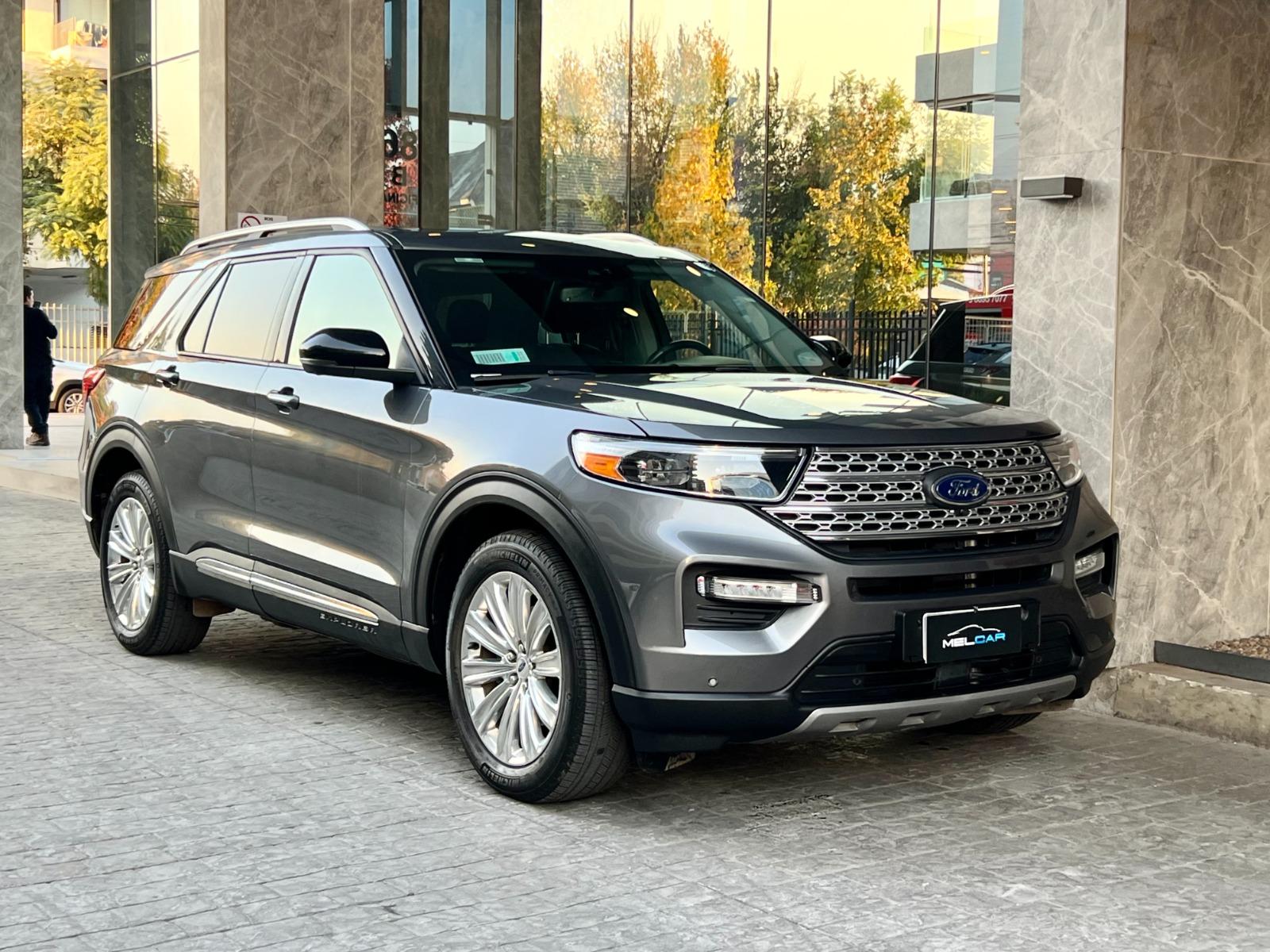 Ford Explorer XLT 4WD 2023 SUV en República Dominicana