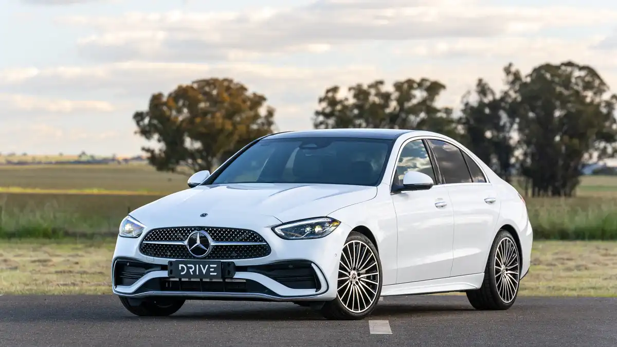 Mercedes-Benz C 300 AMG 2023 Sedán Deportivo en República Dominicana
