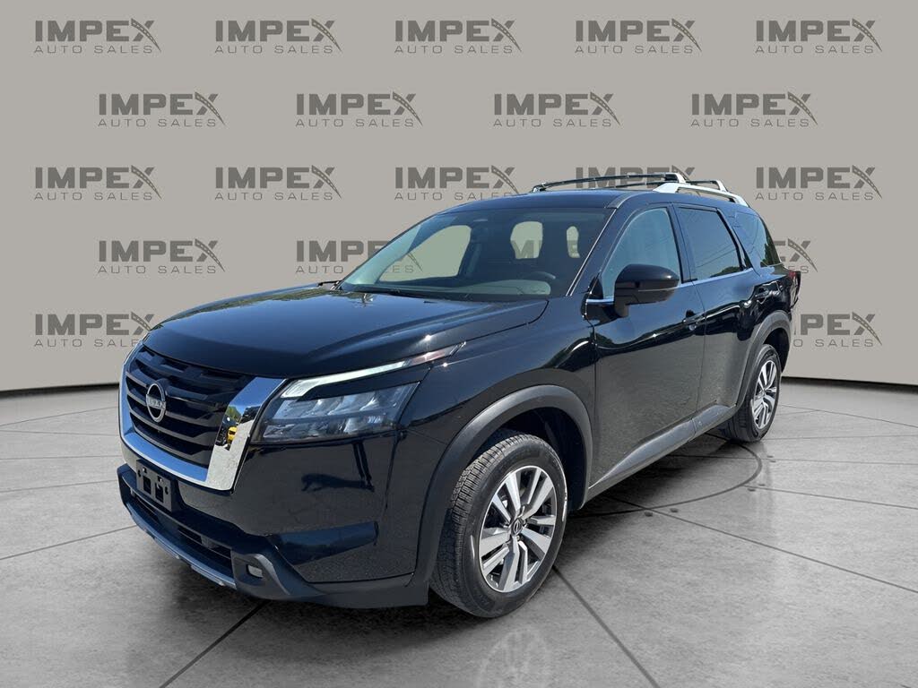Nissan Pathfinder 2023 SUV